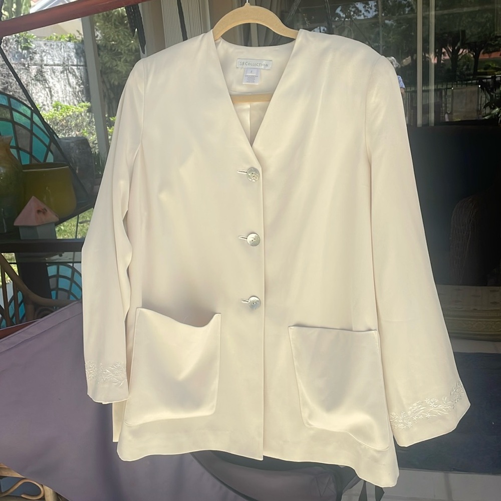 SB COLECTION ivory jacket
